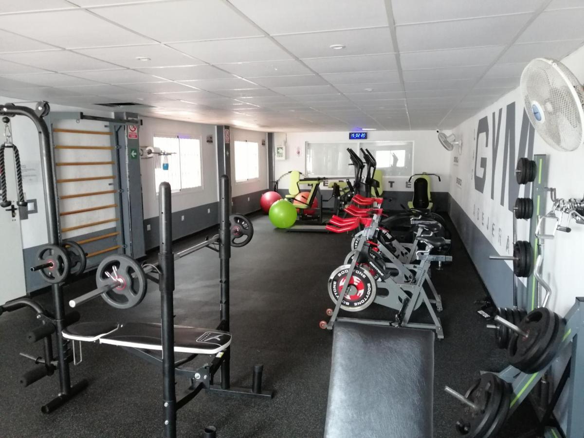Duplex Costa Del Sol - Piscina&Gym Apartment Estepona Ngoại thất bức ảnh